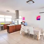 Nasia Villa