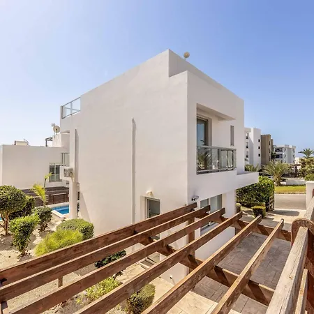 Villa Nasia *