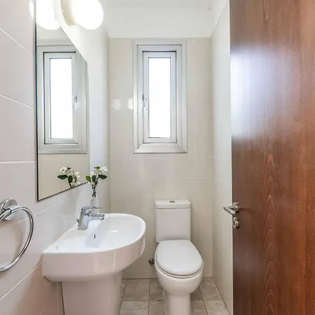 Nasia Villa *